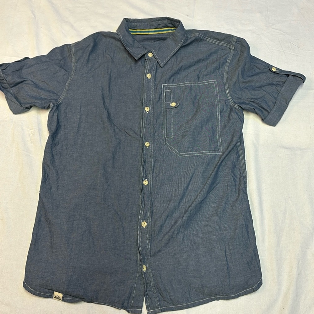 McKinley Men’s Goroka Blue Lightweight Short Sleeved shirt Size Large